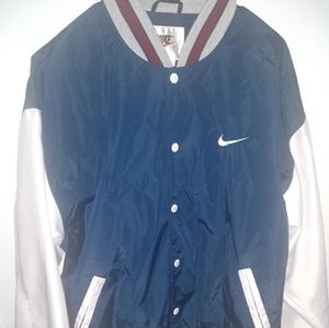 Nike bomber jacke